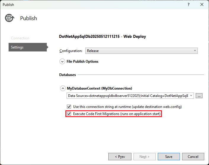 Azure アプリで Code First Migrations を有効にするを示すスクリーンショット。