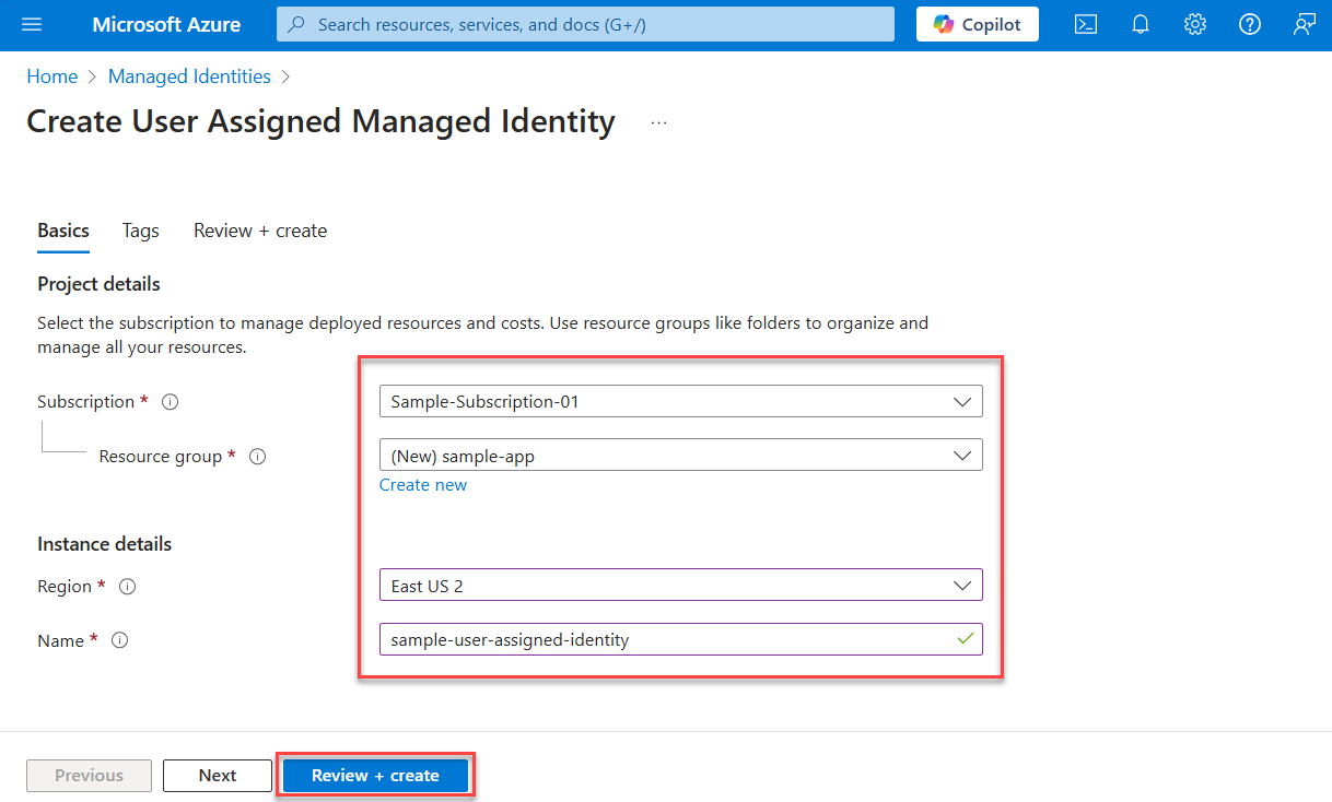ユーザー割り当てマネージド ID を作成するフォームを示すスクリーンショット。