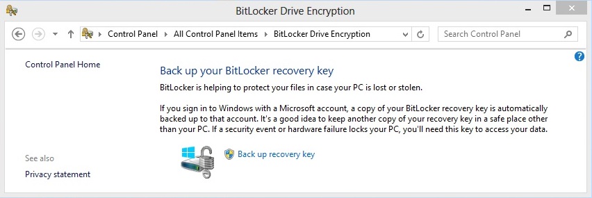 BitLocker ドライブ暗号化ページのスクリーンショット。BitLocker がファイルの保護に役立ちます。