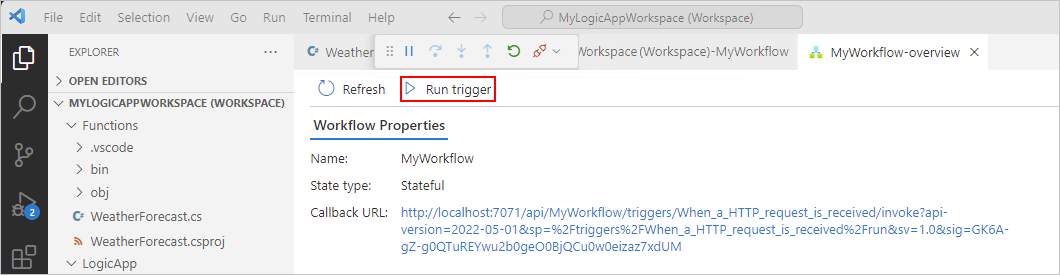 屏幕截图，显示打开的 Visual Studio Code 和工作流的概述页面。