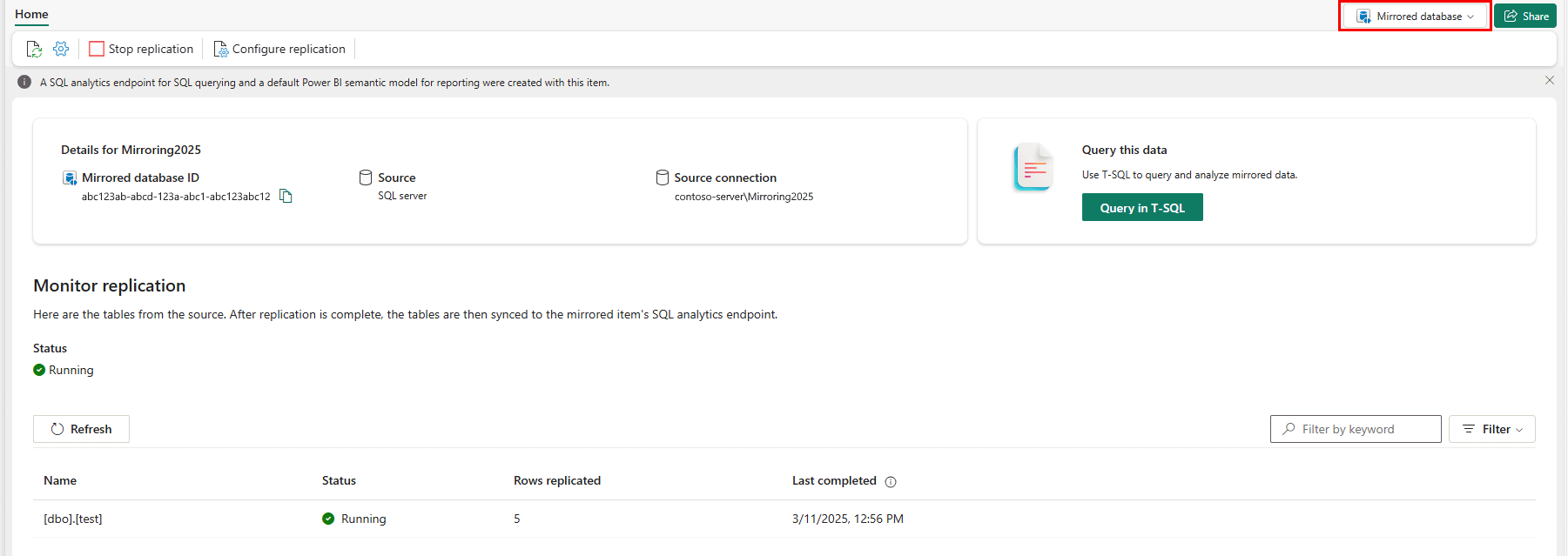 Fabric 门户的屏幕截图，显示了新镜像 SQL Server 数据库的监控复制状态。